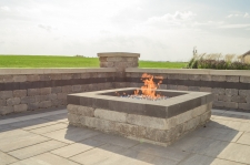 Fire Pit & Privacy Wall